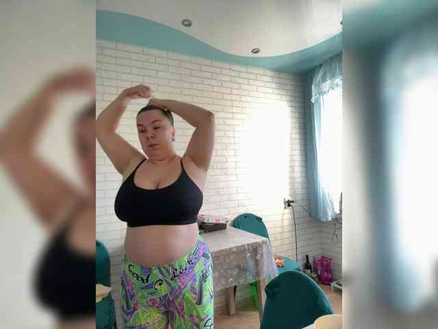 -BuSiNkA webcam