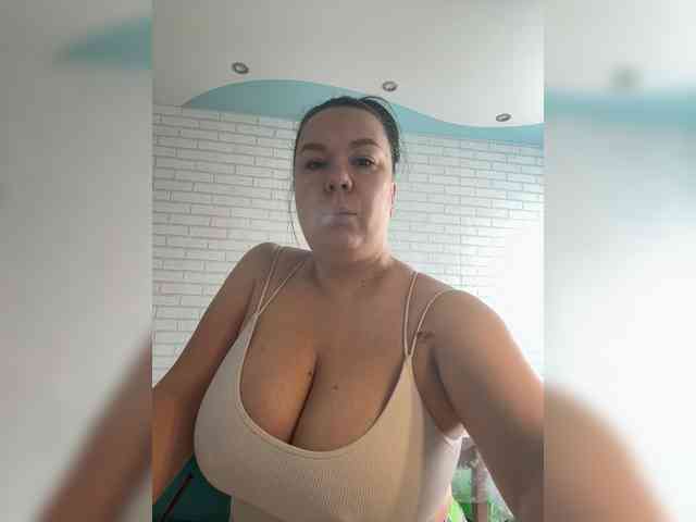 -BuSiNkA webcam