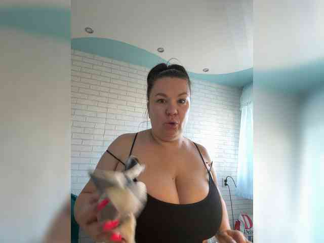 -BuSiNkA webcam