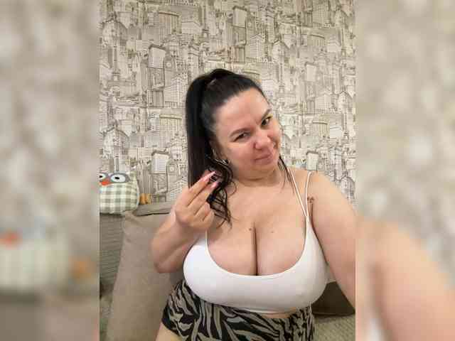 Lady-L Lady-L