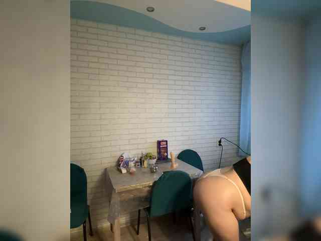 -BuSiNkA webcam