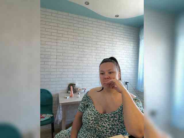-BuSiNkA webcam
