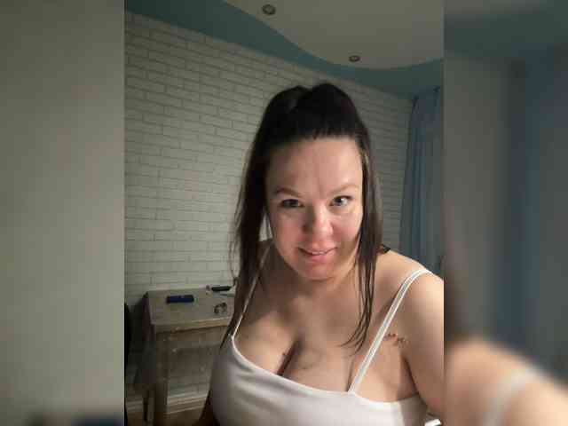 -BuSiNkA webcam