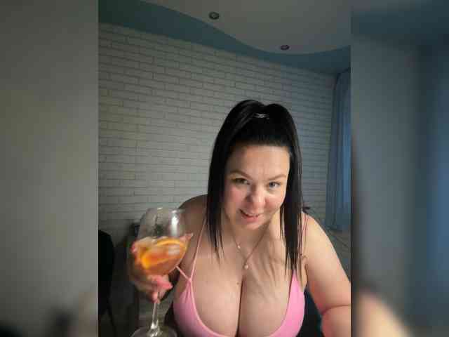 -BuSiNkA webcam