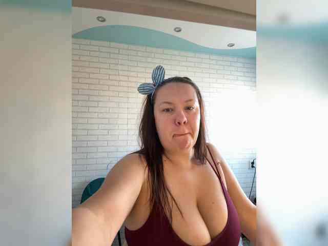 -BuSiNkA webcam