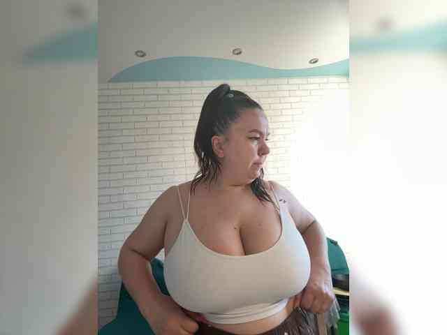 -BuSiNkA webcam