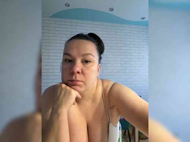 -BuSiNkA webcam