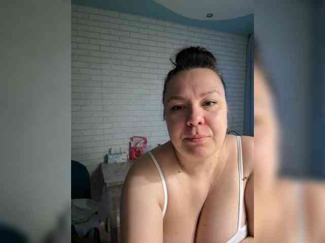 -BuSiNkA webcam