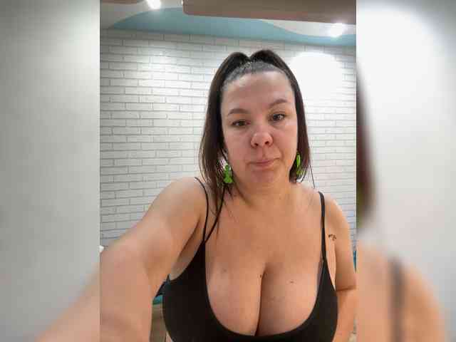 -BuSiNkA