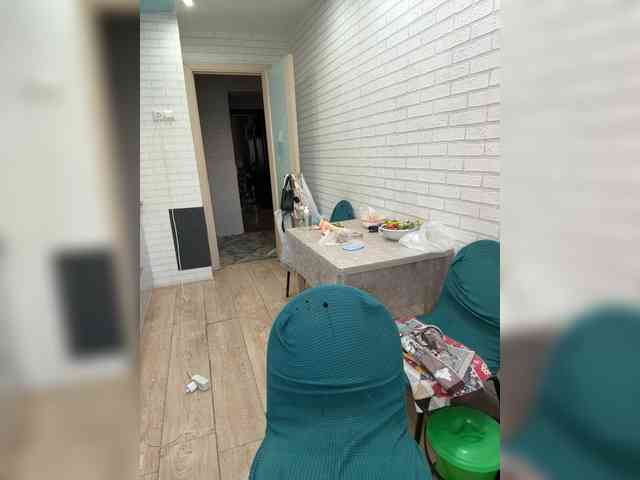 -BuSiNkA webcam