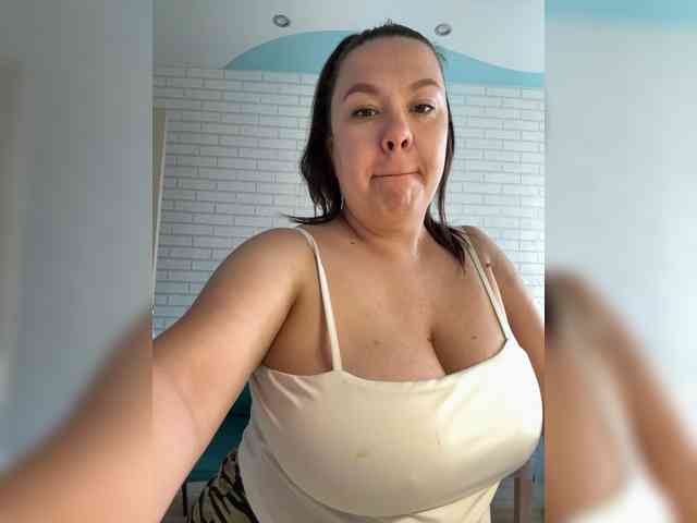-BuSiNkA webcam