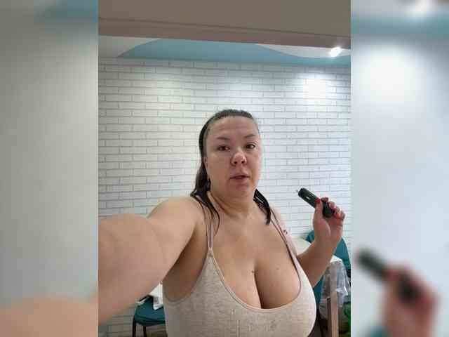 -BuSiNkA webcam