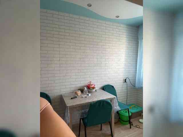 -BuSiNkA webcam