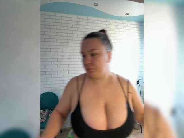 -BuSiNkA webcam