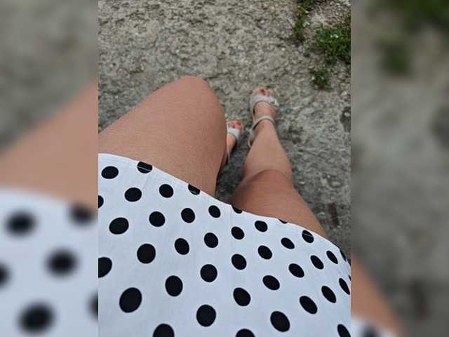 leila17 live webcam show