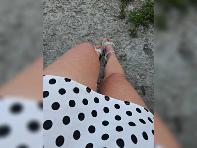 leila17 live webcam show