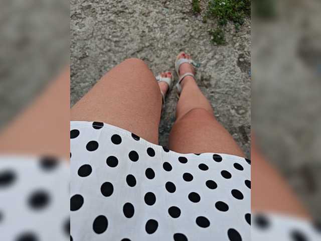 leila17 live webcam show