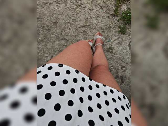 leila17 live webcam show
