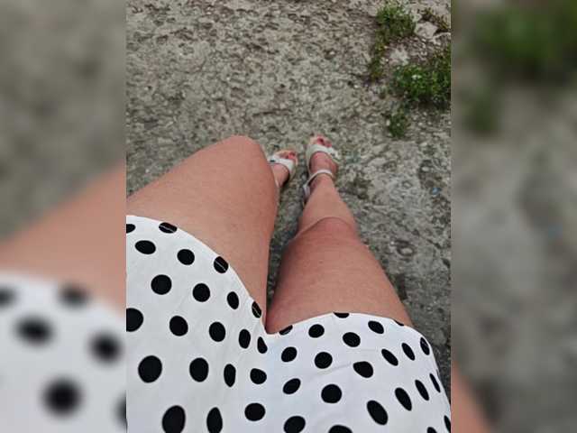 leila17 live webcam show