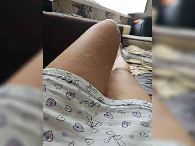 leila17 webcam