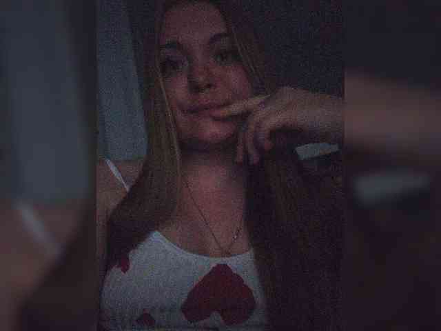 leila17 webcam