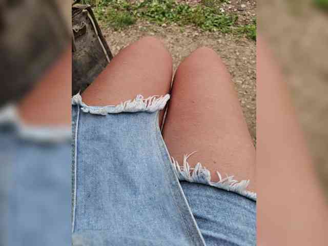 leila17 Sex Cam Show