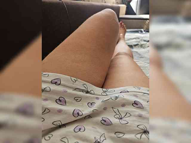 leila17 webcam
