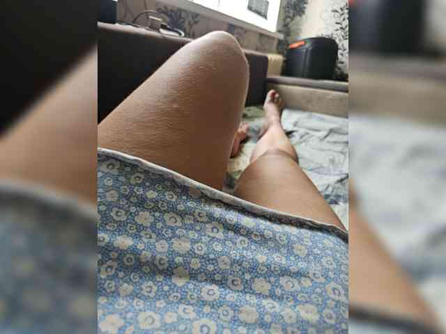 leila17 webcam