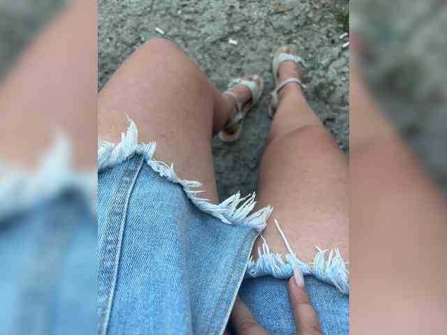 leila17 Sex Cam Show