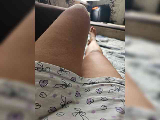 leila17 webcam