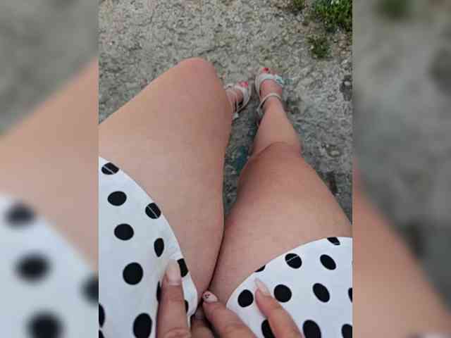 leila17 webcam