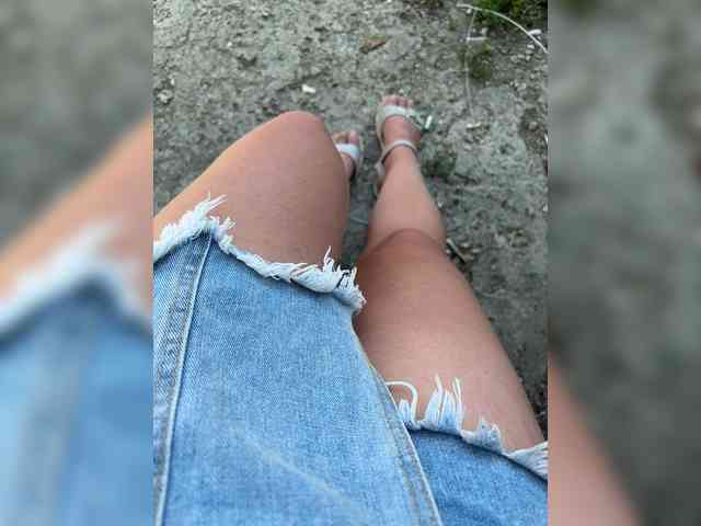 leila17 Sex Cam Show