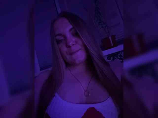leila17 webcam