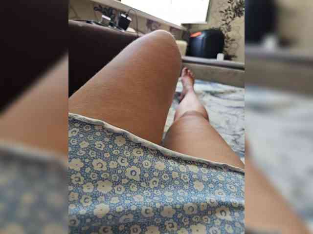 leila17 webcam