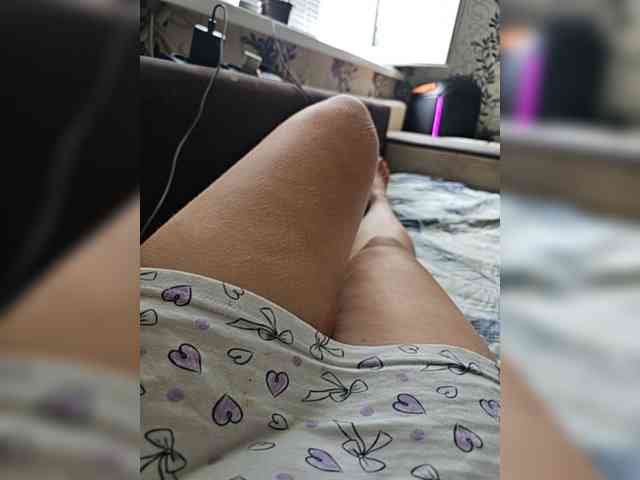 leila17 webcam