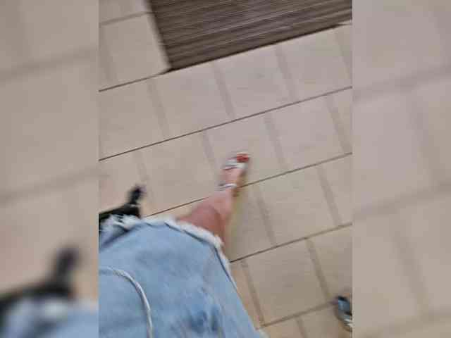Leila17 - Girl 