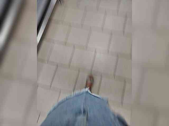 leila17 webcam