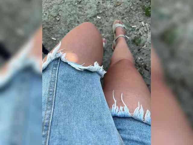 leila17 Sex Cam Show