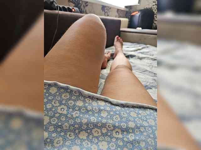 leila17 webcam