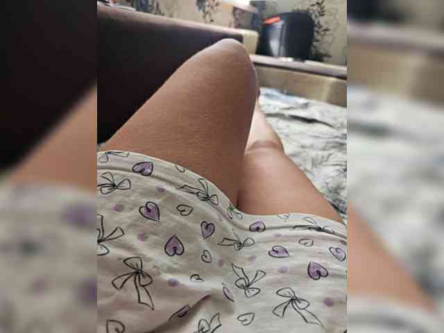 leila17 webcam
