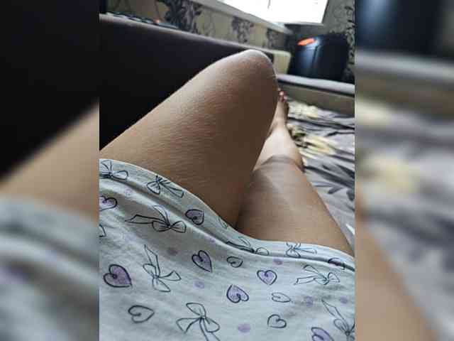 leila17 webcam