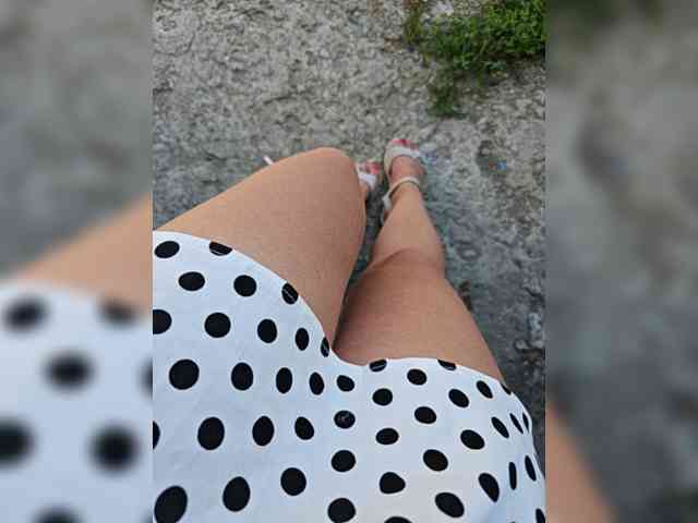 leila17 webcam