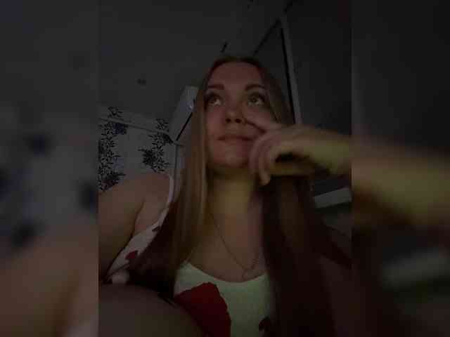 leila17 webcam