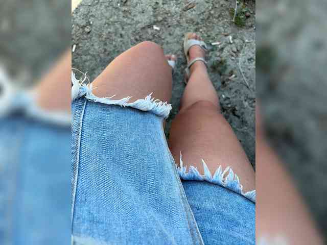 leila17 Sex Cam Show