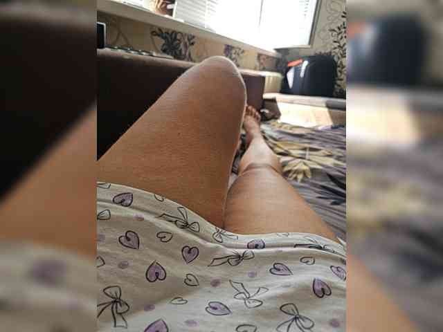 leila17 webcam