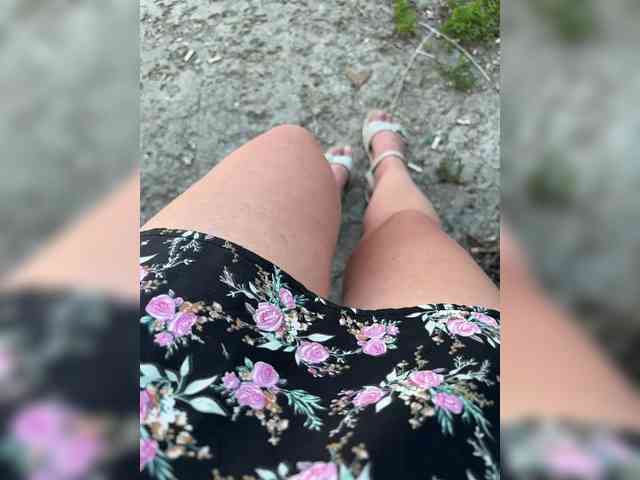 leila17 webcam