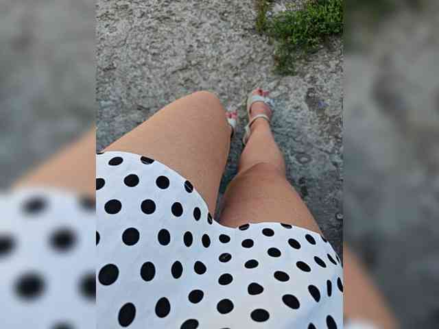 leila17 Live Webcam on BongaCams