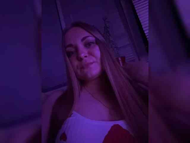 leila17 webcam