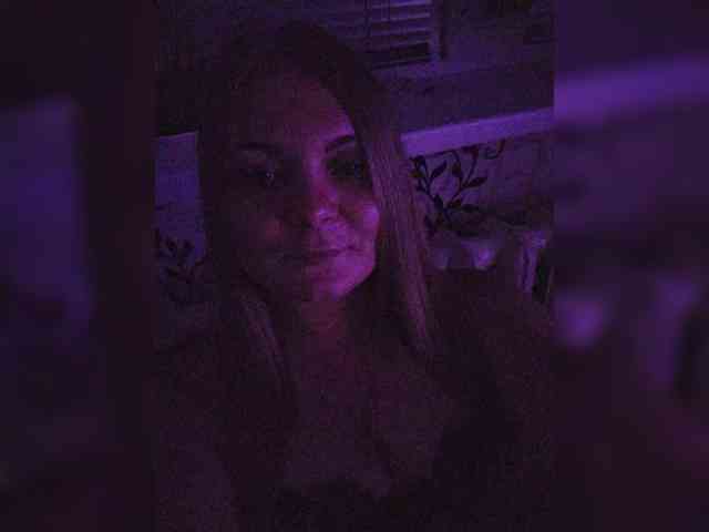 leila17 webcam
