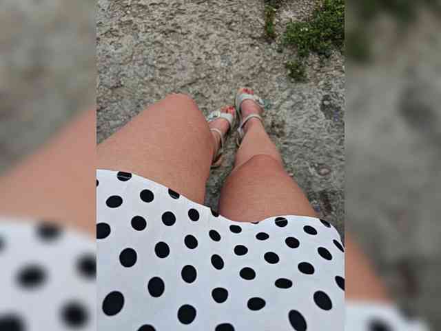 leila17 webcam